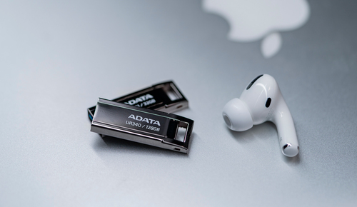 ADATA UR340 128GB USB 3.2 — pilt 6