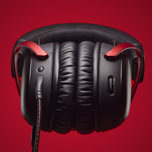 HP HyperX Cloud III gamer headset BLK — pilt 3