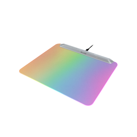 Razer Razer RGB Gaming Mouse Mat RZ02-04920400-R3M1
