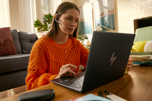 HP Poly Voyager Legend 30 Headset EMEA — pilt 4